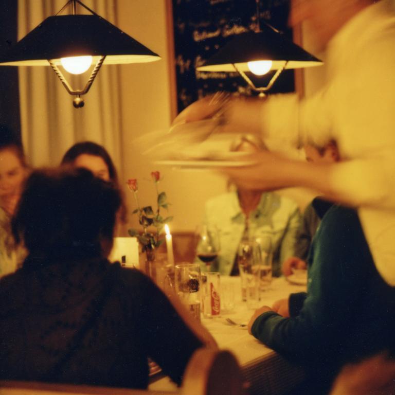 Alfonsstueberl - Ferienwohnungen & Restaurant Innervillgraten Zewnętrze zdjęcie