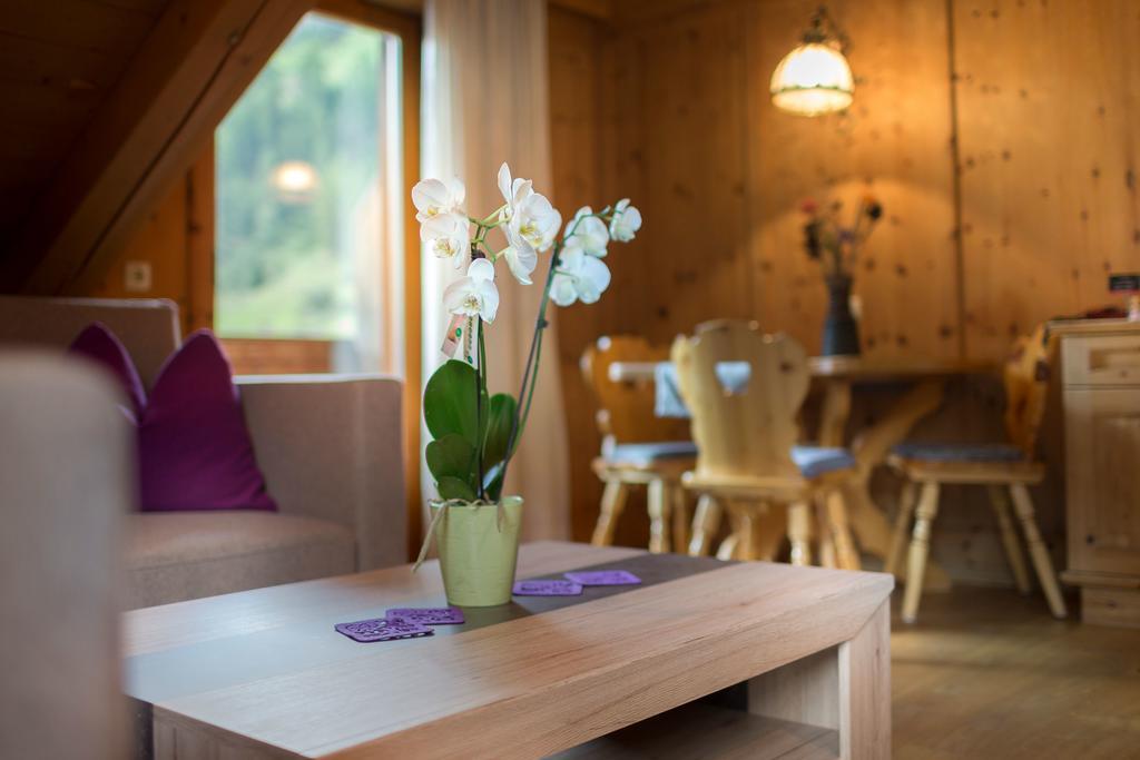 Alfonsstueberl - Ferienwohnungen & Restaurant Innervillgraten Zewnętrze zdjęcie